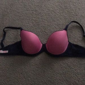 Victoria Secret bra like new 36 D